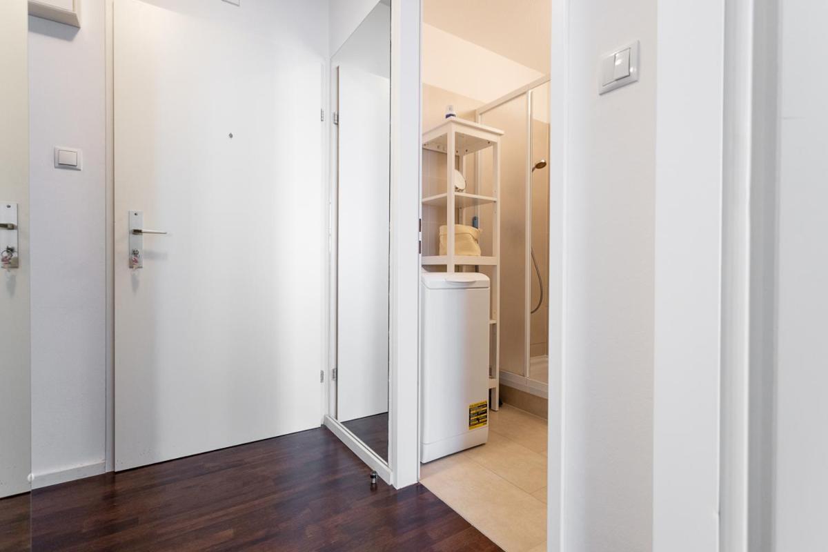 New Shalalaliving Vienna - Lovenest Or Workspace Near Schoenbrunn Bg Экстерьер фото